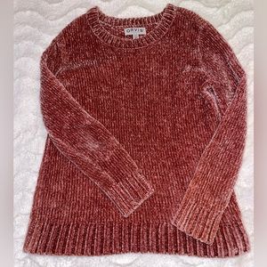 Pink sweatshirt